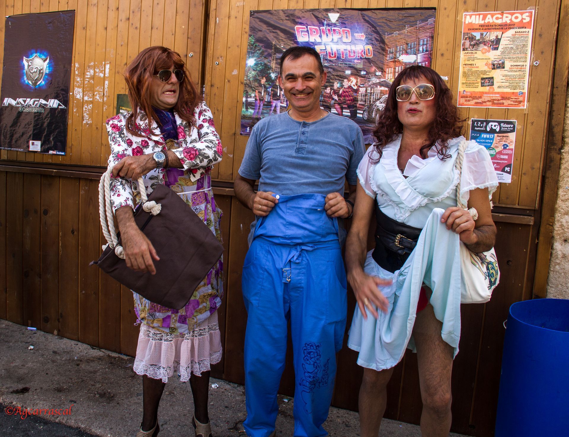 Gigantes y Cabezudos baile vermut (concurso de disfraces)